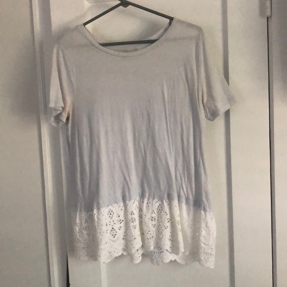 Loft T-shirt with lace detail at bottom, light blue up top. Size Large